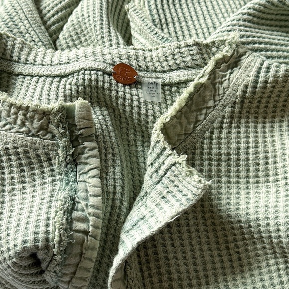 FREE PEOPLE Colt Thermal - Picture 2 of 3